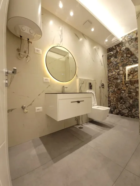 Tirane, shes apartament 2+1+Aneks+Ballkon Kati 7, 95 m² 210.000 € 