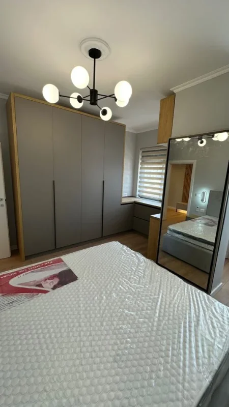 Tirane, shes apartament 2+1+Aneks+Ballkon Kati 5, 87 m² 142.000 € 