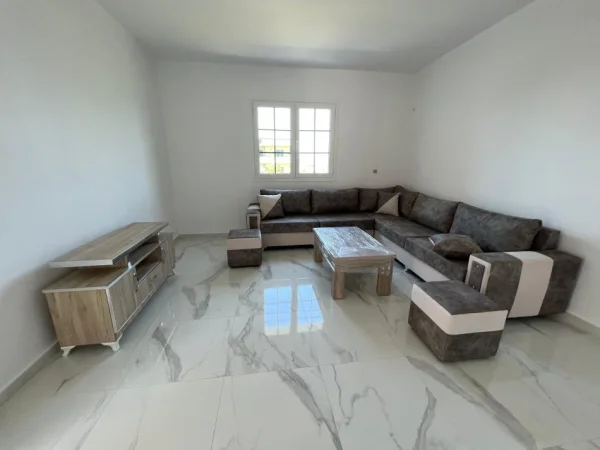 Tirane, shitet Vile 2 Katshe , 380 m² 219.000 €