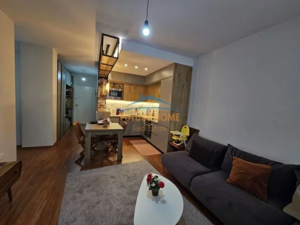 Tirane, shitet apartament 2+1+Ballkon Kati 7, 108 m² 200.000 € (Siri Kodra)