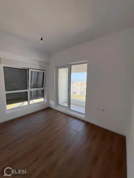 Shqiperi, jepet me qera apartament 2+1 Kati 7, 110 m² 400 € (ali demi)