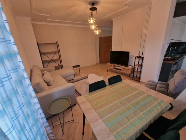 Plazh Durres, shitet apartament 3+1 Kati 8, 110 m² 135.000 €