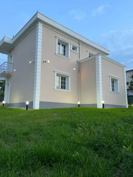 Tirane, shitet Vile 2 Kateshe ne Paskuqan