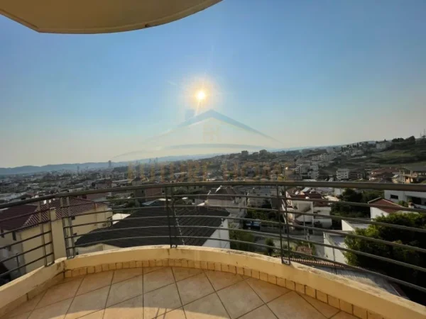 Tirane, shitet apartament 3+1+PARKING Kati 4, 105 m² (Shkozë)