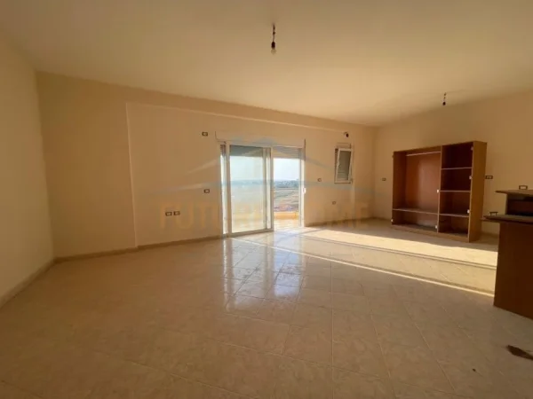 Tirane, shitet apartament 3+1+PARKING Kati 4, 105 m² (Shkozë)
