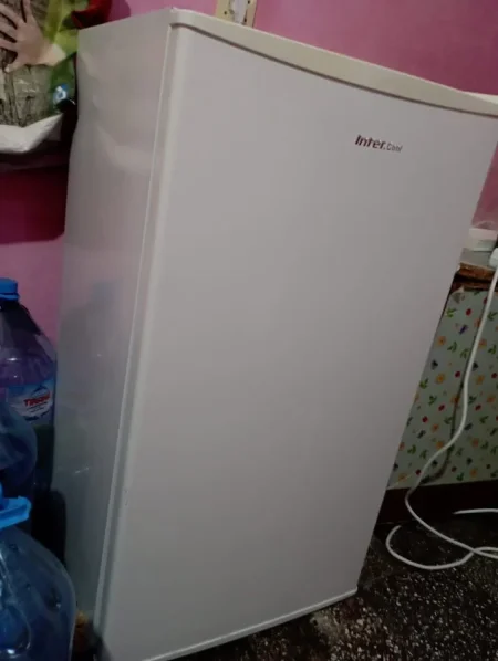 Tirane, shes Frigorifer