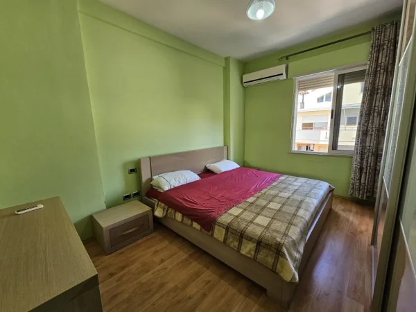SHITET APARTAMENT 2+1 TEK PAVAROTI ,195.000 € (kopshti zoologjik)