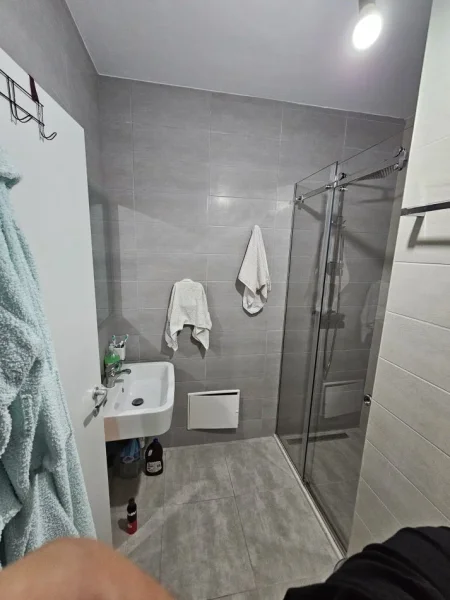 Tirane, shitet apartament 2+1+Ballkon Kati 7, 108 m² 200.000 € (siri kodra)