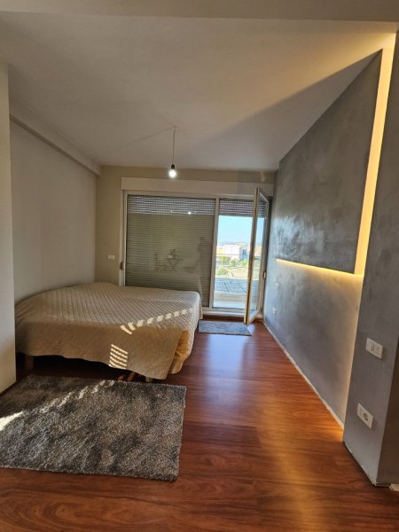 Tirane, shitet apartament 2+1+Ballkon Kati 7, 108 m² 200.000 € (siri kodra)