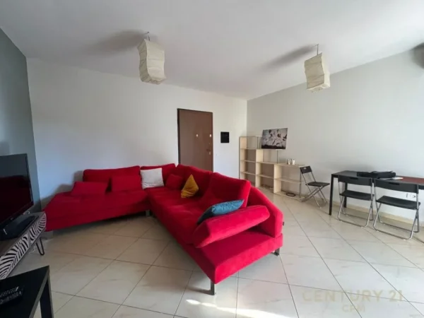 Tirane, jepet me qera apartament 2+1 Kati 3, 100 m² 550 € (Kopshti botanik)