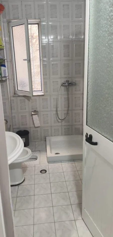 Tirane, shitet apartament 2+1+Aneks Kati 4, 75 m² 110.000 € (brryli)