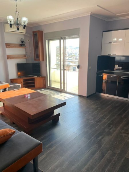 Durres, shitet apartament 2+1 Kati 5, (TEK STADIUMI FUSHA RERES)