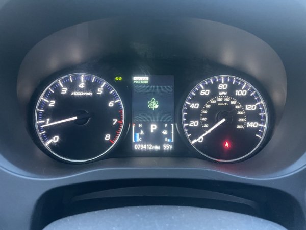 MITSUBISHI 7 VENDE 2016 120000 km