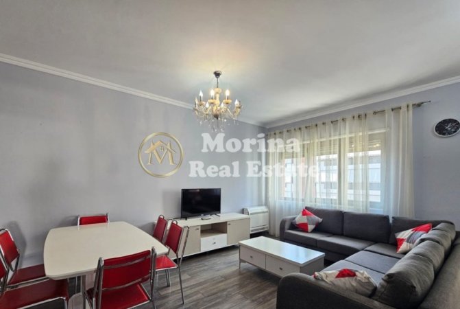 Tirane, jepet me qera apartament 3+1 Kati 7, 130 m² 1.000 € (Rruga Kavajes)