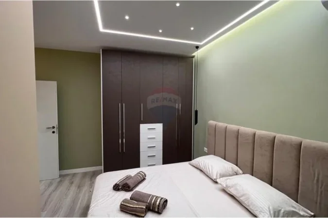 Tirane, shitet apartament 1+1 Kati 6, 48 m² 88.000 € (Pazari i Ri)