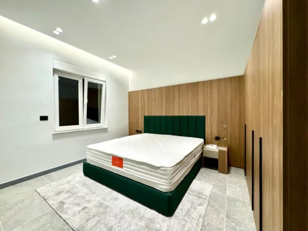 Tirane, shitet apartament 2+1 Kati 0, 90 m² (RRUGA ELBASANIT,shkolla Osman Myderizi)
