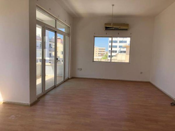 Tirane, shitet apartament 2+1+Ballkon Kati 5, 88 m² (pasho hysa)