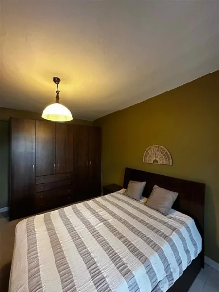 Tirane, jepet me qera 1+1+Ballkon Kati 2, 70 m² 500 € (Mine Peza)