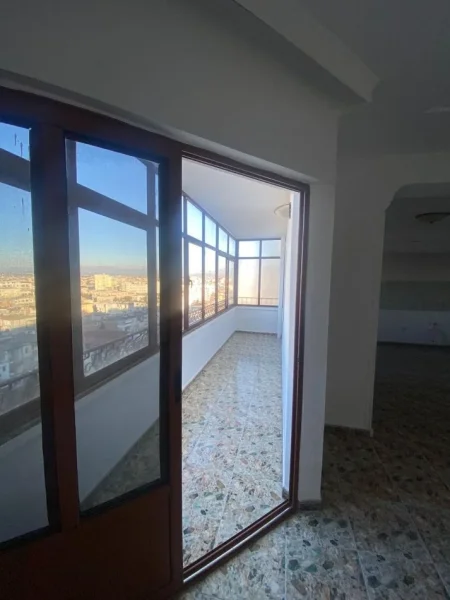 Durres, shitet apartament 2+1+Aneks+Ballkon Kati 9, 117 m² (Abaz Celkupa)