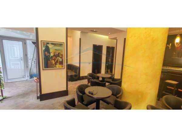 Durres, shitet apartament 2+1 Kati 2, 270.000 € (CURRILA,DURRES)