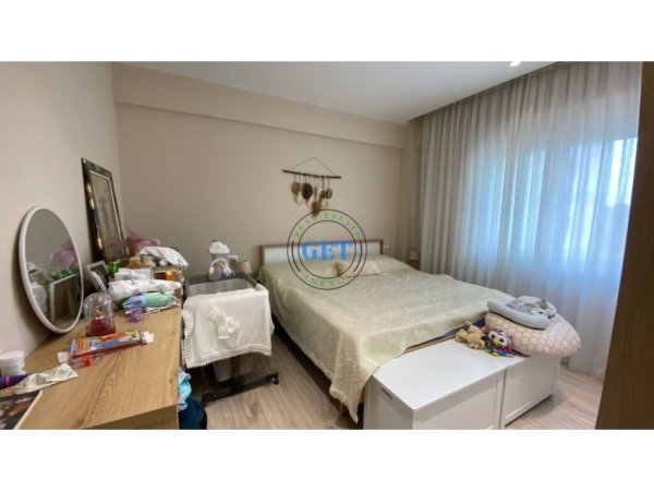 Durres, shitet apartament 2+1 Kati 4, 81 m² 135.000 € (Rruga e portit)