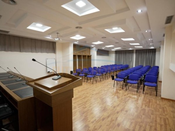 Durres, shitet Vile ne plazh 5+1 Kati 0, 5.000 m² 9.700.000 € (Golem,Durres)
