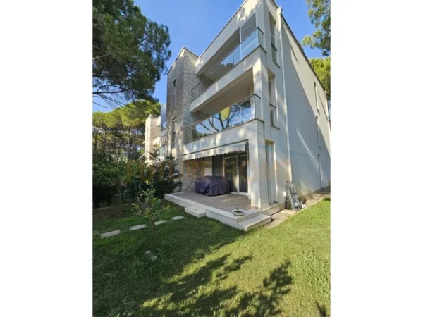 Shqiperi, shitet apartament 2+1+Ballkon Kati 0, 90 m² 320.000 € (SAN PIETRO,DURRES)