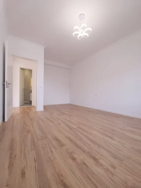 Tirane, shitet apartament 2+1 Kati 7, 95 m² 210.000 € (Rrethrrotullimi Zogu Zi)