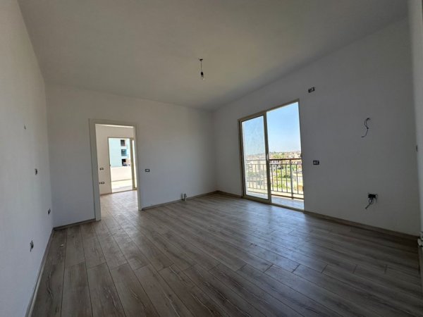 Durres, shitet apartament 1+1 , 76.000 € (Iliria , Durres)