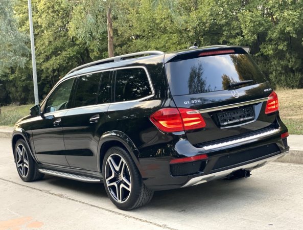 Tirane, shes makine Gl Bluetec Nafte, e zeze automatik Klima 200.000 €