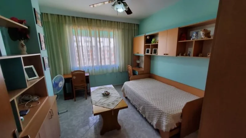 Tirane, jepet me qera 2+1+Aneks+Ballkon Kati 6, 800 € (Muhamet gjollesha)