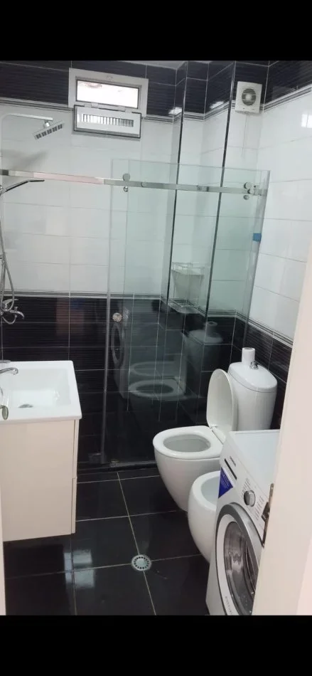 Tirane, shitet 1+1+Ballkon Kati 6, 67 m² 139.000 € (Dritan Hoxha)