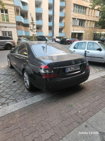 Gjermani, shes makine Mercedes benz S class 320 cdi Nafte, e zeze automatik Klima 323.000 km 6.000 €