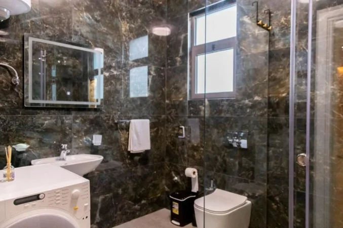 Tirane, Apartament 2+1 me qira tek Rruga Ali Visha Qytet Studenti 500 Euro