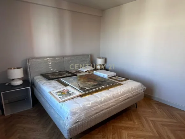 Tirane, shitet apartament 2+1 Kati 4, 107 m² 269.500 € (rruga e elbasanit)
