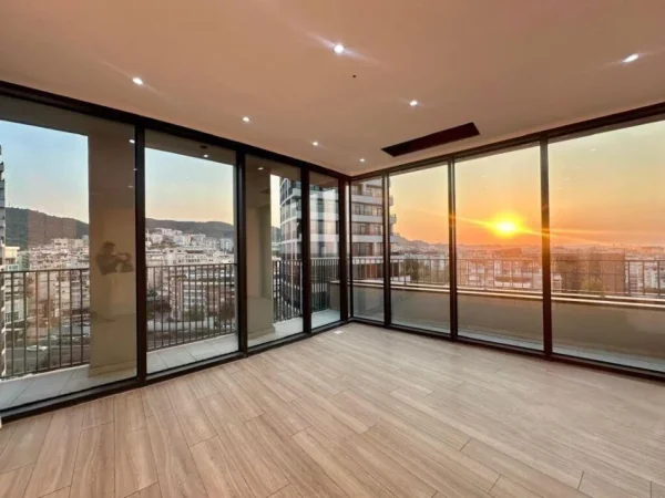 Tirane, shitet apartament 2+1 Kati 9, 105 m² 400.000 € (Lake View)