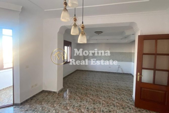 Durres, shitet apartament 2+1 Kati 9, 117 m² 128.000 € (Rruga Abaz Celkupa)