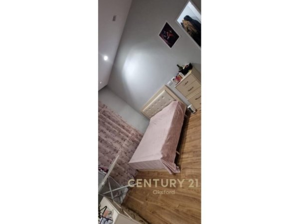 Tirane, jepet me qera apartament 1+1 Kati 4, 62 m² 400 € (Astir)