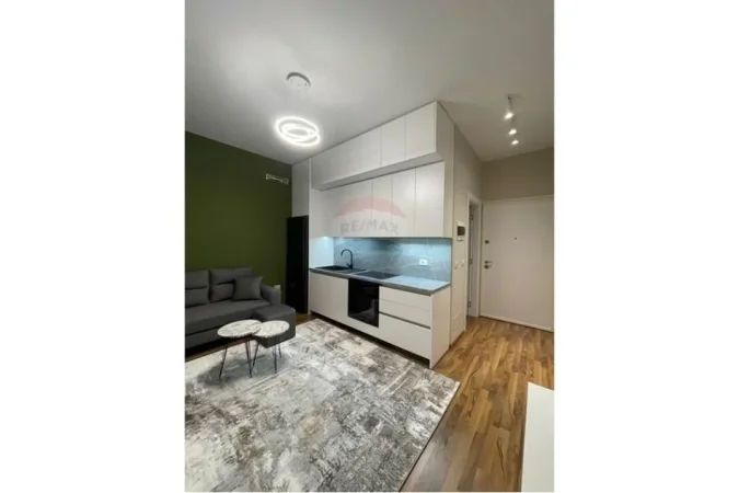 Tirane, jepet me qera 1+1+Ballkon Kati 3, 65 m² 600 € (Ish Fusha e Aviacionit)