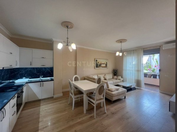 Tirane, shes apartament 1+1 , 66 m² 175.000 € (Liqeni i Thatë)