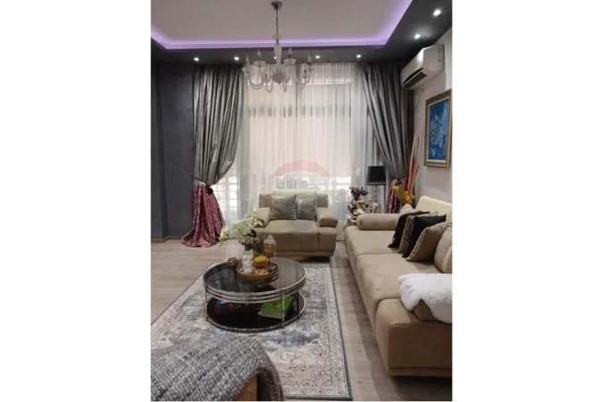 Tirane, shitet 2+1 , 135 m² 250.000 € 