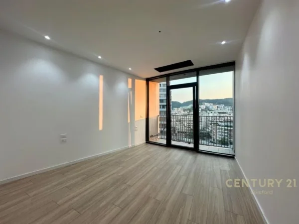 Tirane, shitet apartament 2+1 Kati 9, 133 m² 500.000 € (liqeni)