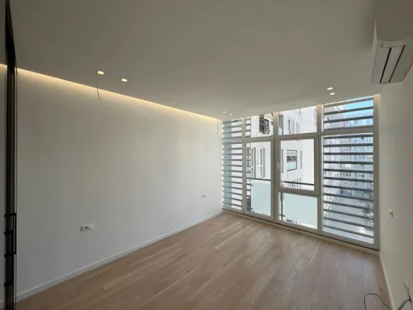 Shesim Apartament 2+1 Te Komuna Parisit KIKA 2