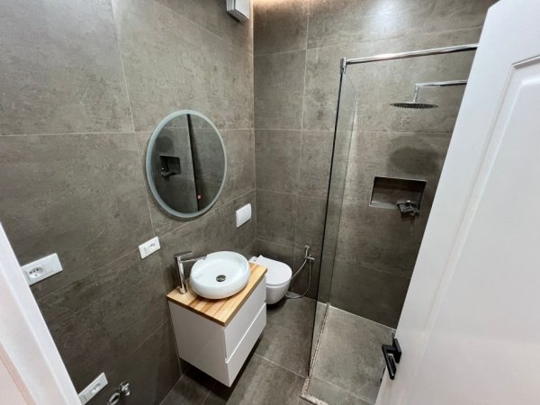 Shesim Apartament 2+1 Te Komuna Parisit KIKA 2