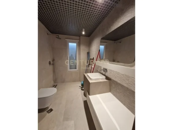 Tirane, shitet apartament 2+1 Kati 4, 107 m² 269.500 € (RRUGA E ELBASANIT)