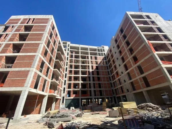 Tirane, shes apartament 2+1+Aneks+Ballkon Kati 4, 113 m² 170.000 € (BULEVARDI I RI)