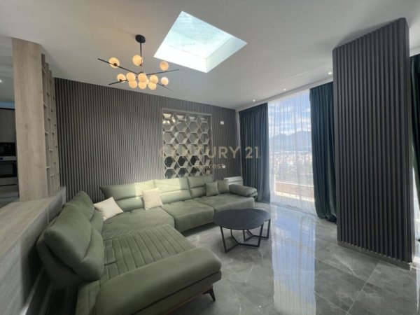 Tirane, jepet me qera apartament duplex Dublex , 300 m² 2.000 € (Residenca Kodra Diellit)