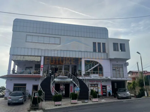 Durres, shitet ambjent biznesi Kati 3, 419 m² 700.000 € (maminas, gjiri i lalzit)