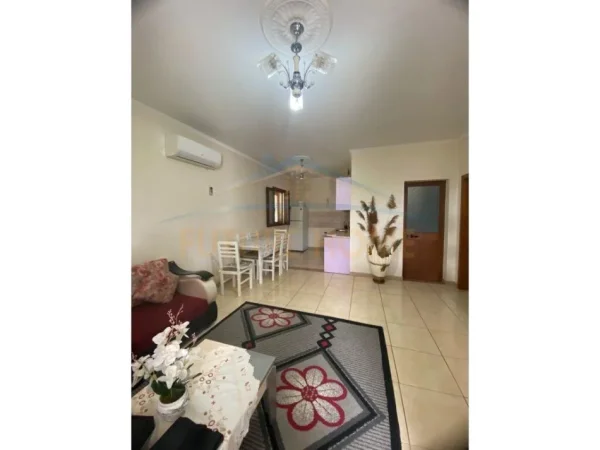 Durres, shitet shtepi 1+1 Kati 1, 79 m² 120.000 € (sukth,durres)