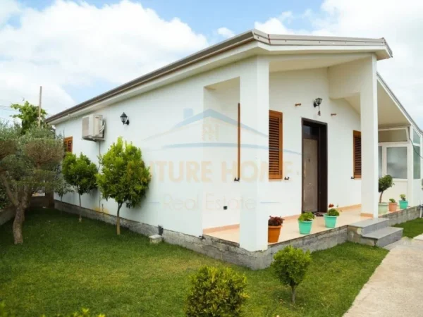 Durres, shitet shtepi 1+1 Kati 1, 79 m² 120.000 € (sukth,durres)